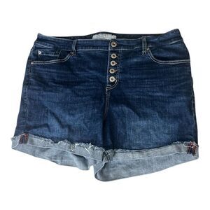 TORRID Shorts Stretch First at Fit Blue Denim Women Size 18 Button Fly Cuffed